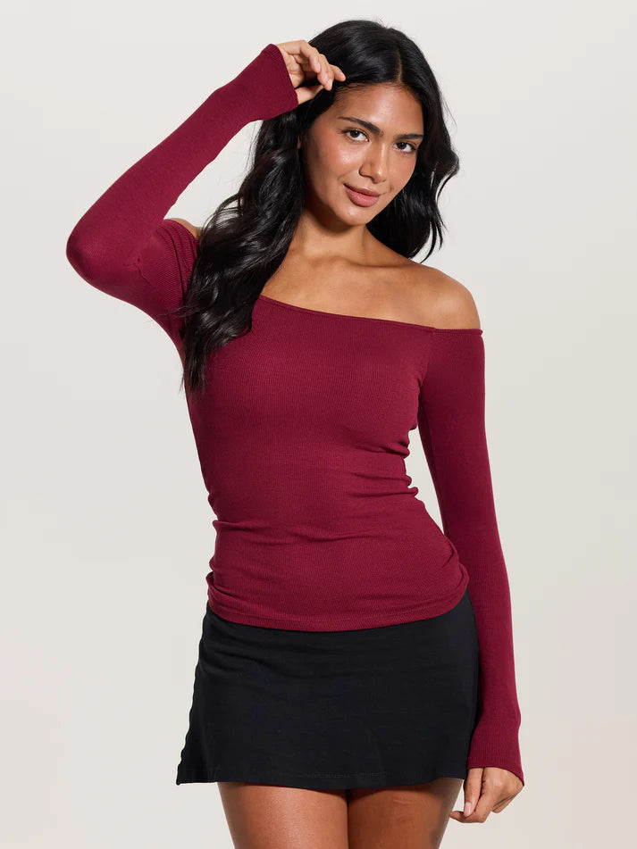 Ribbed Top Off Shoulder